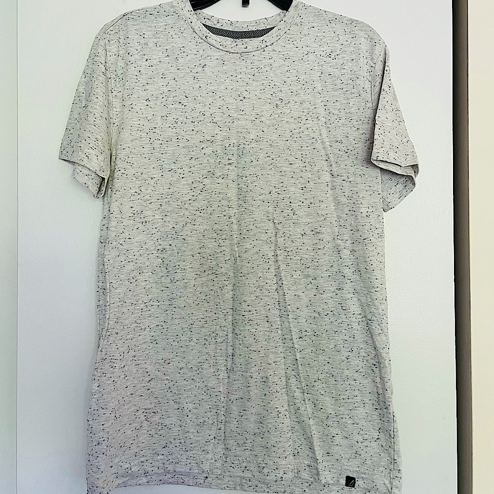 Men’s Amplify T-Shirt